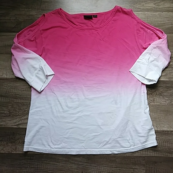 Tops - Cute Ombre 3/4 Sleeve, Cold Shoulder T